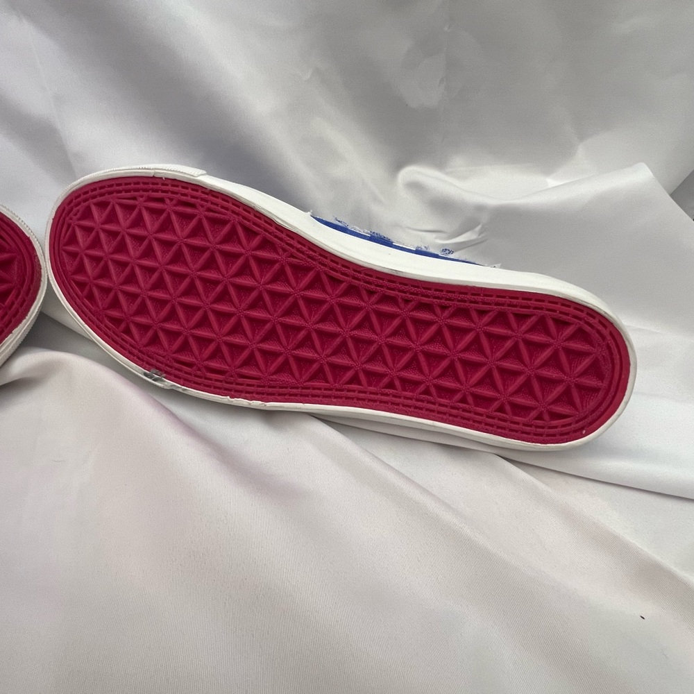 Converse Red All Star Chuck Taylor Perforated Leather Low Top Sneakers Size 10.5 - Picture 8 of 14